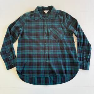 Time and Tru Women’s Flannel Button Down Shirt Medium Green Black NWT
